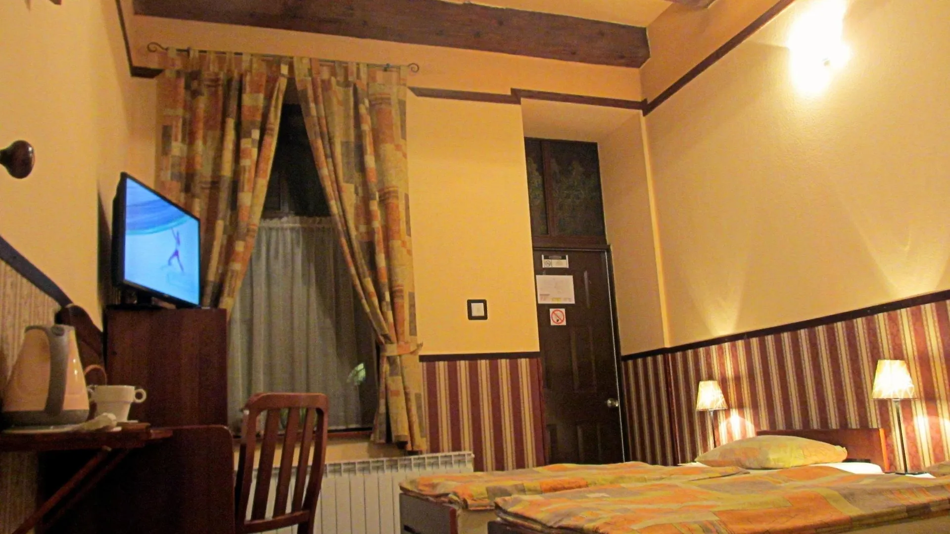 Globtroter Guest House Krakow Hostel