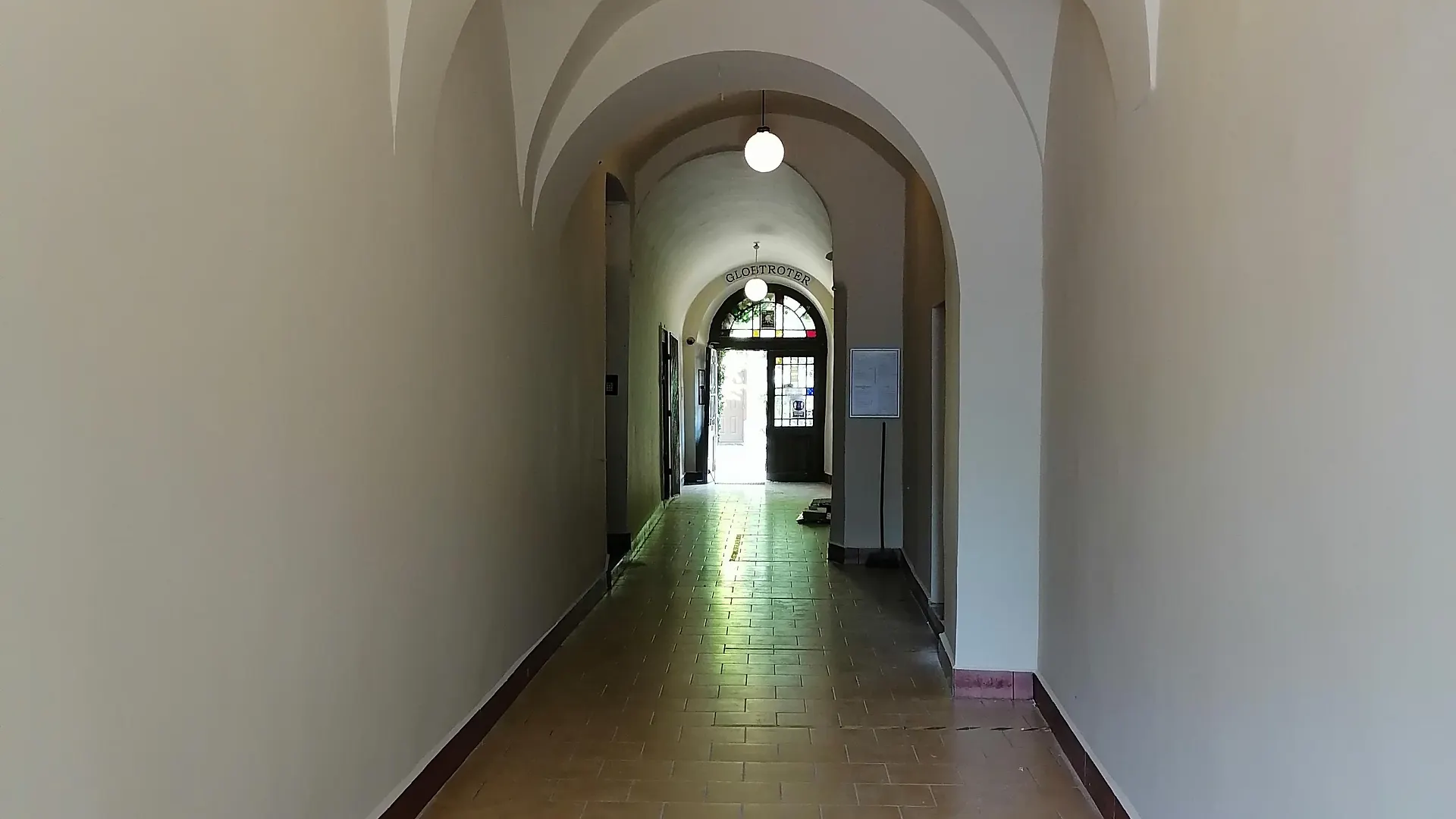 Globtroter Guest House Krakow Hostel
